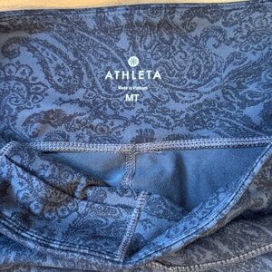 Athleta Black Paisley Leggings MT